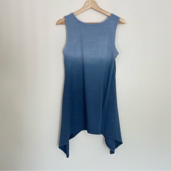 Blue Ombre High Low Shark Bite Hem Tunic Tank Top Size Small - Picture 5 of 5